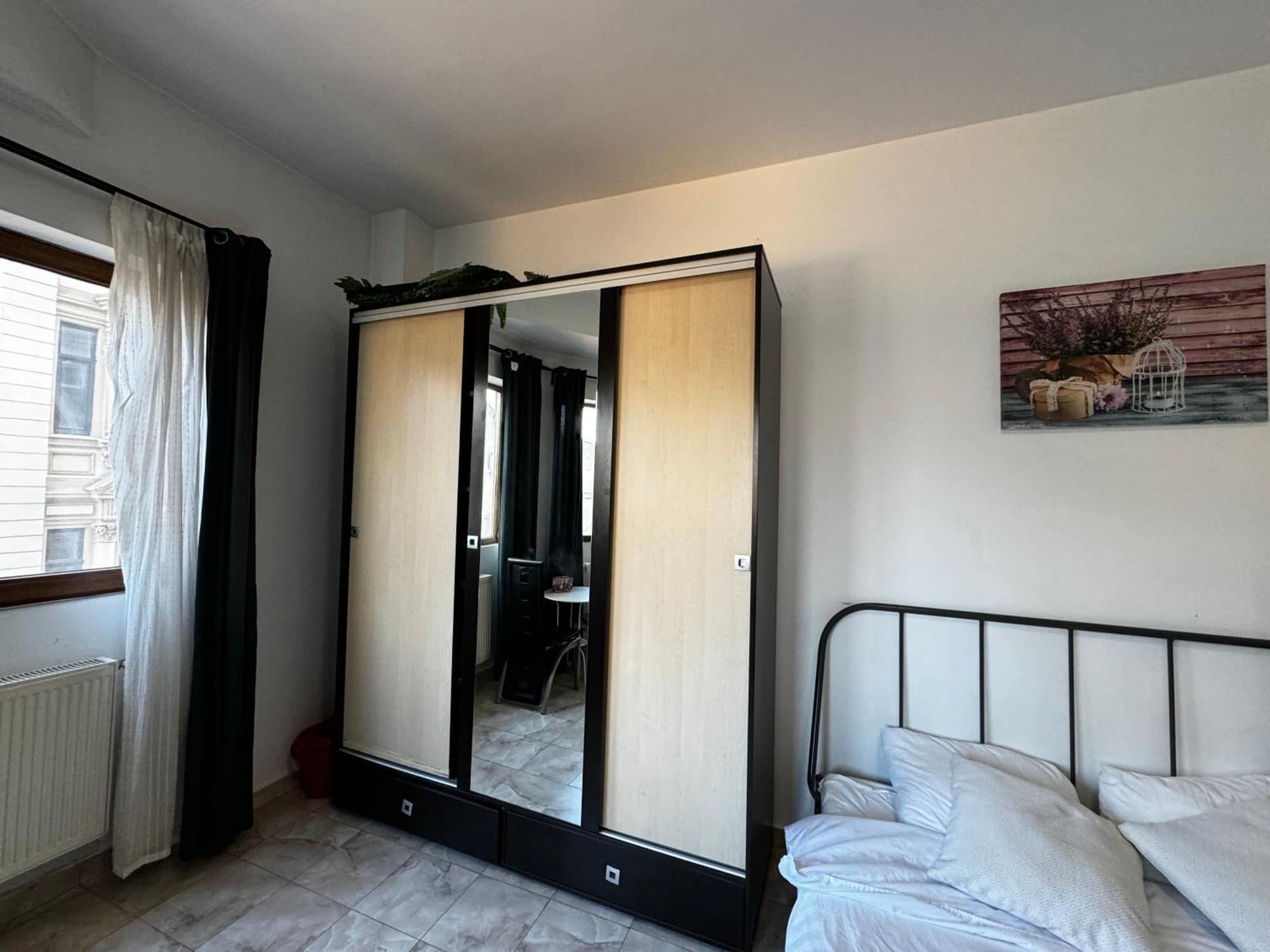 Old Town Studios By Chr Luxury Property Букурещ Екстериор снимка