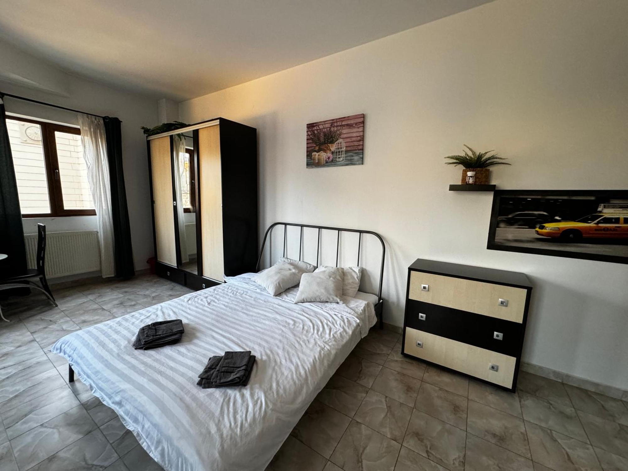 Old Town Studios By Chr Luxury Property Букурещ Екстериор снимка